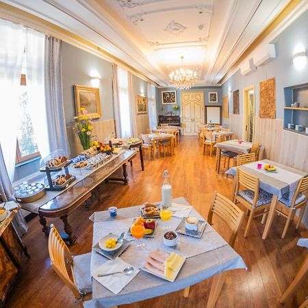 Hotel Vista Lago Брунате Экстерьер фото