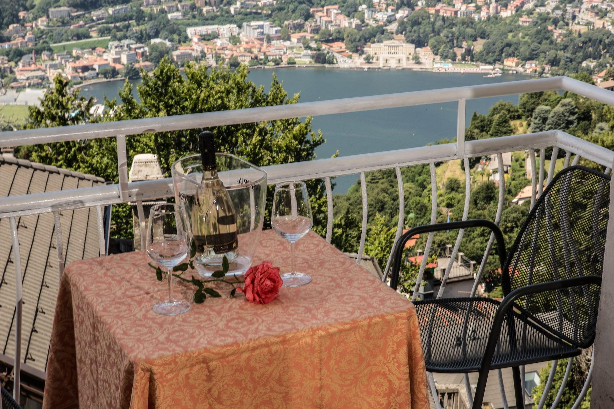 Hotel Vista Lago Брунате Экстерьер фото